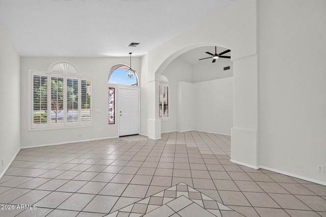 3750 E IRWIN Avenue, Mesa, AZ 85206