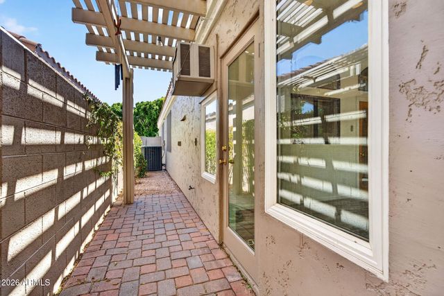 3750 E IRWIN Avenue, Mesa, AZ 85206