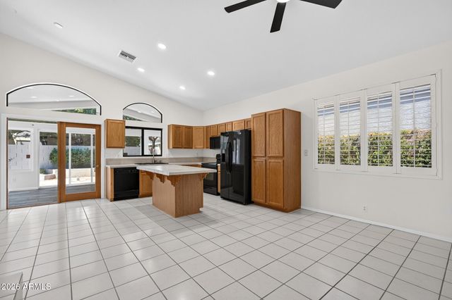 3750 E IRWIN Avenue, Mesa, AZ 85206