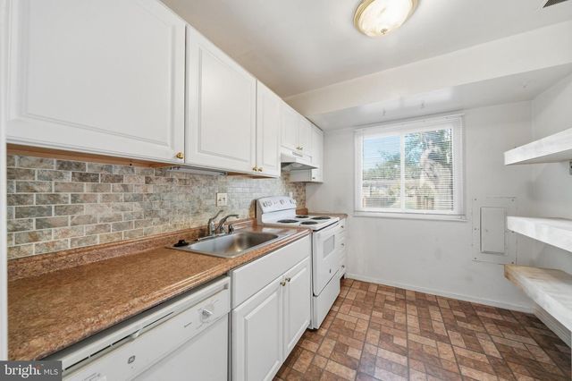 19306 THOMAS FARM RD, Gaithersburg, MD 20886