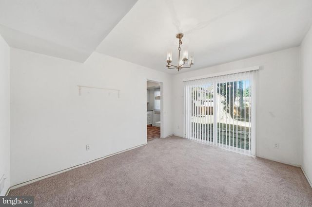 19306 THOMAS FARM RD, Gaithersburg, MD 20886