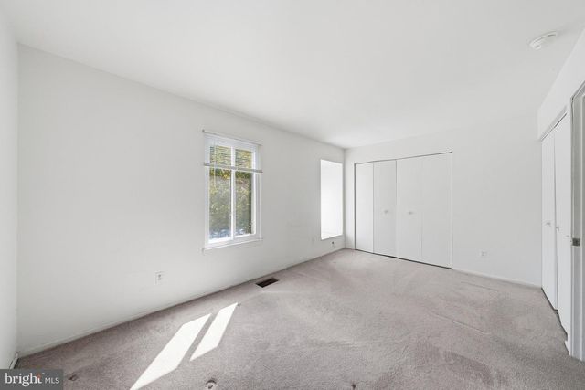 19306 THOMAS FARM RD, Gaithersburg, MD 20886