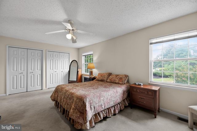 2103 DORAL DR, Blackwood, NJ 08012