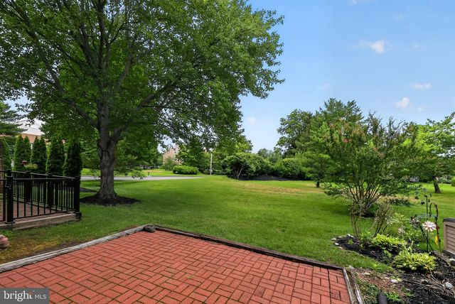 2103 DORAL DR, Blackwood, NJ 08012