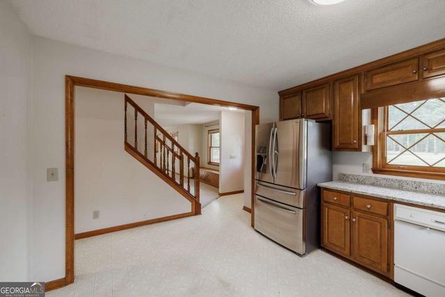 1967 Calhoun Falls Highway, Elberton, GA 30635