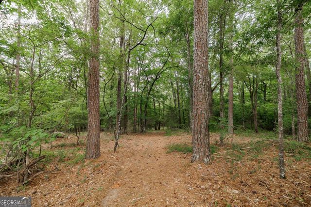 1967 Calhoun Falls Highway, Elberton, GA 30635