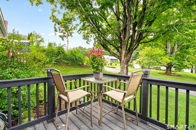 54 Taylor Terrace, New Milford, CT 06776