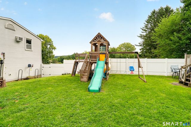 54 Taylor Terrace, New Milford, CT 06776