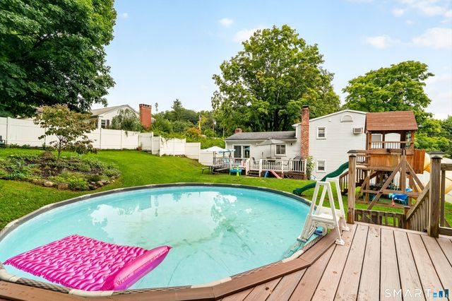 54 Taylor Terrace, New Milford, CT 06776