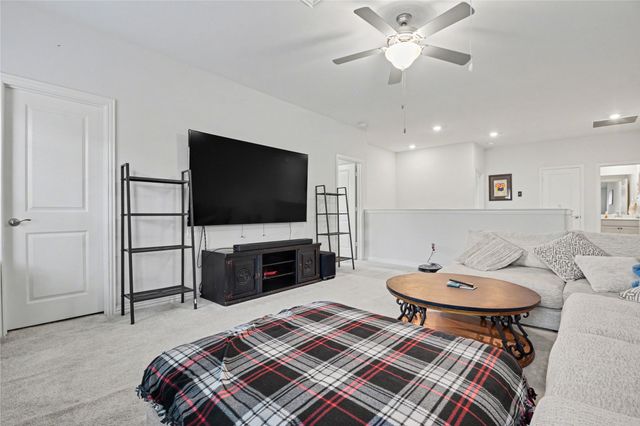 223 Sunshine Lane, Lavon, TX 75166