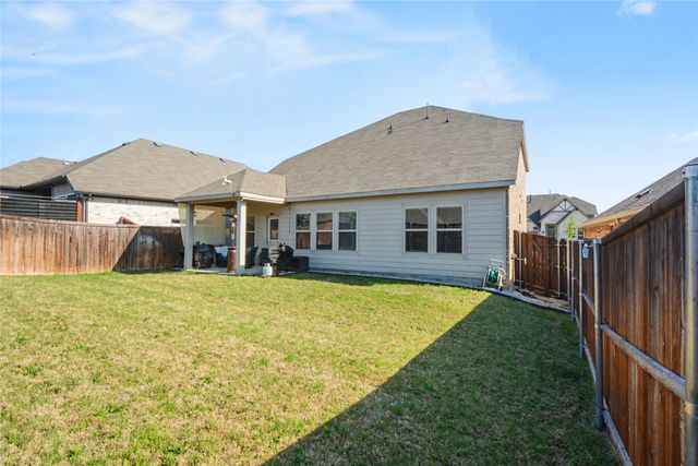 223 Sunshine Lane, Lavon, TX 75166