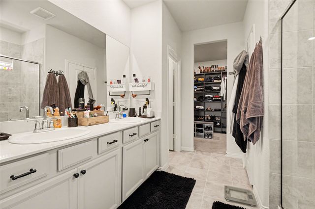 223 Sunshine Lane, Lavon, TX 75166