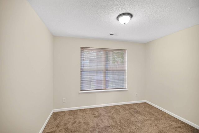 7939 Vermont Road, North Charleston, SC 29418