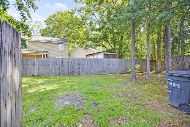 7939 Vermont Road, North Charleston, SC 29418