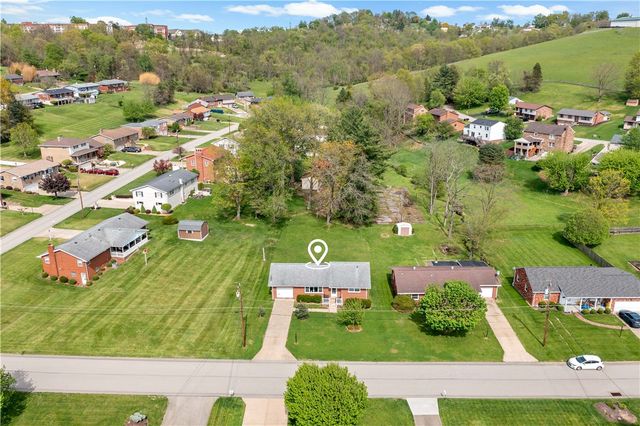 56 Spring Valley Rd, N Franklin Twp, PA 15301