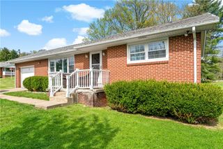 56 Spring Valley Rd, N Franklin Twp, PA 15301