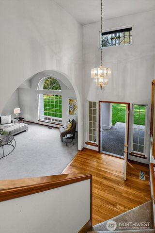 16703 NE 172nd Place, Woodinville, WA 98072