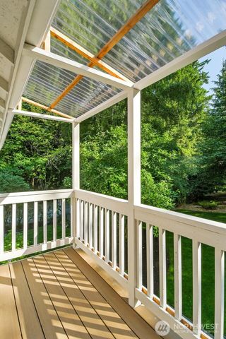 16703 NE 172nd Place, Woodinville, WA 98072
