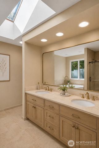 16703 NE 172nd Place, Woodinville, WA 98072