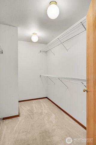 16703 NE 172nd Place, Woodinville, WA 98072