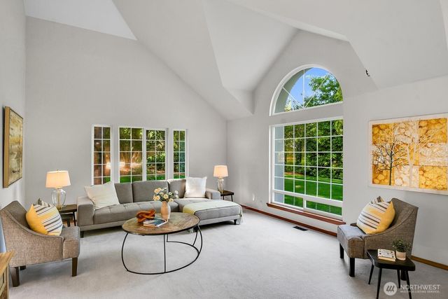 16703 NE 172nd Place, Woodinville, WA 98072