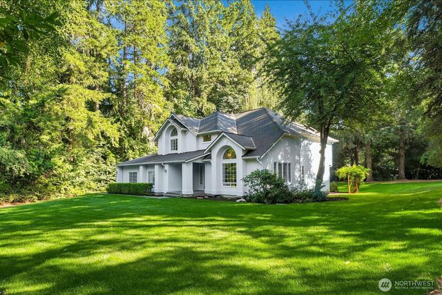 16703 NE 172nd Place, Woodinville, WA 98072