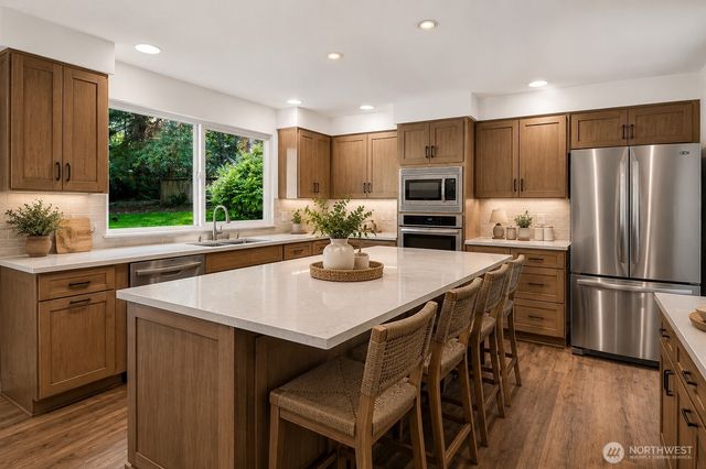 16703 NE 172nd Place, Woodinville, WA 98072