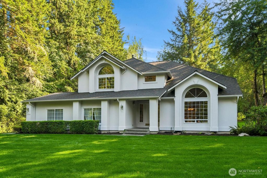 16703 NE 172nd Place, Woodinville, WA 98072