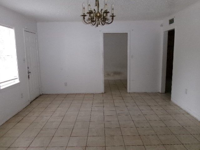 1211 Caroline Drive, Bossier City, LA 71112