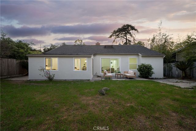 1026 La Presa, Pasadena, CA 91107