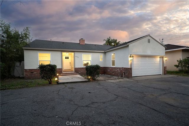 1026 La Presa, Pasadena, CA 91107