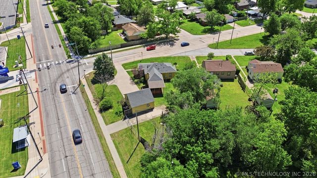 2106 S Oswego Place E, Tulsa, OK 74114