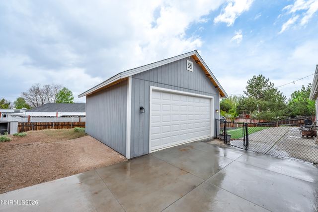 22 Kaweah Court, Sparks, NV 89436