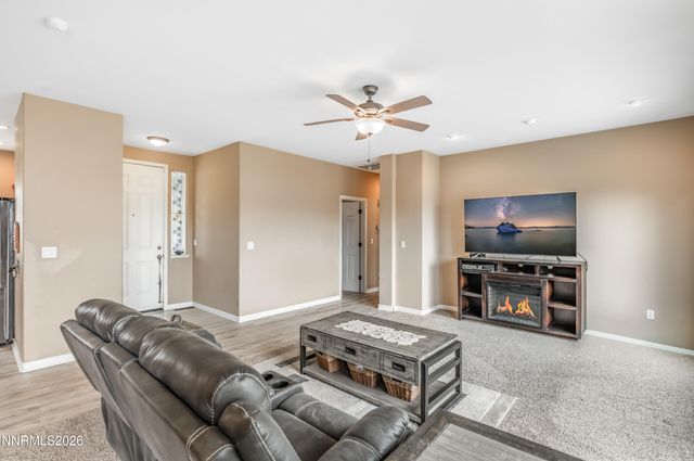 22 Kaweah Court, Sparks, NV 89436