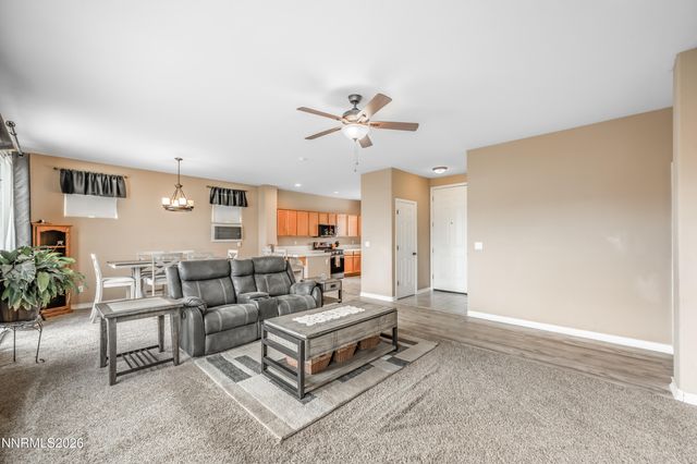 22 Kaweah Court, Sparks, NV 89436