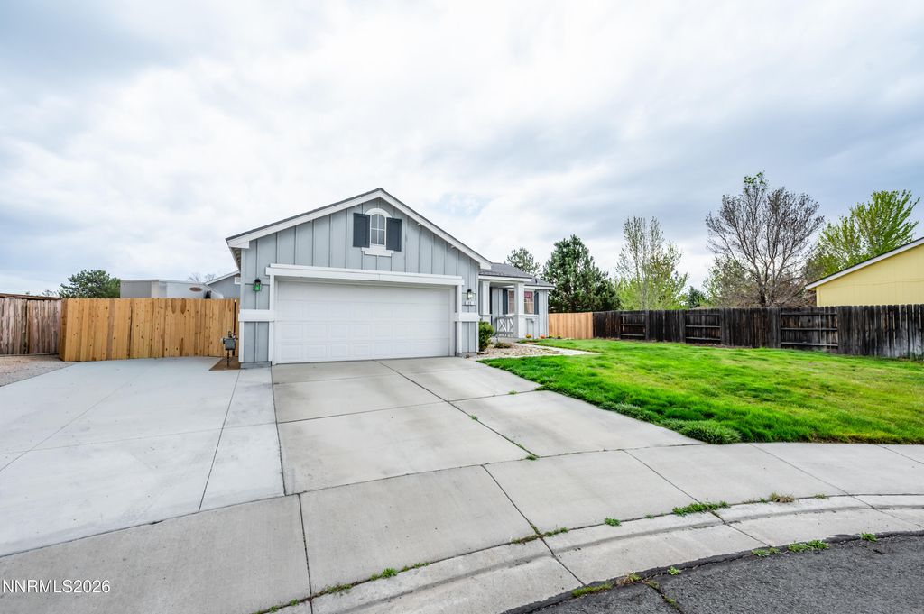22 Kaweah Court, Sparks, NV 89436