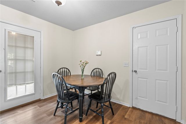 110 Cypress Street, Prairie Grove, AR 72753
