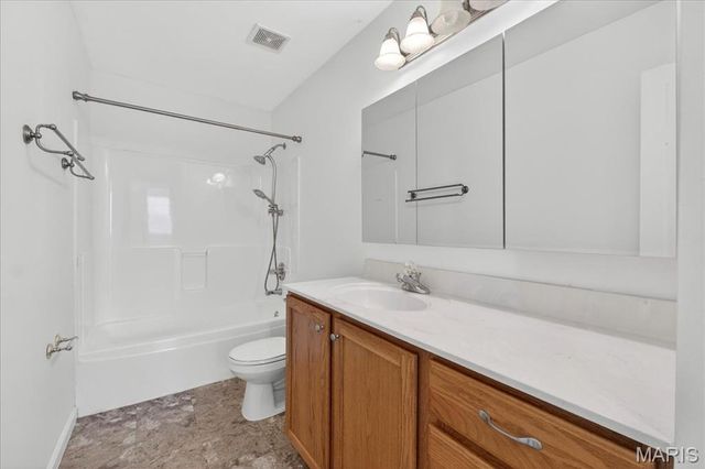 221 Schroeder Grove Drive, Wentzville, MO 63385