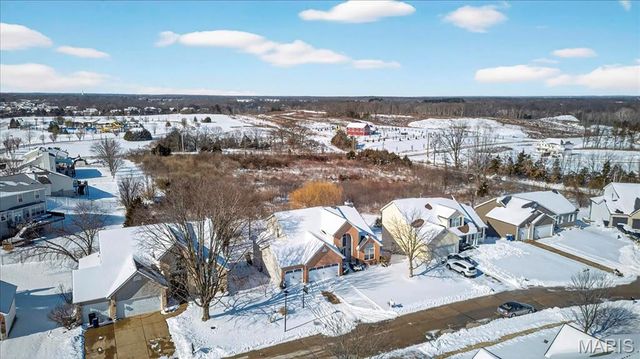 221 Schroeder Grove Drive, Wentzville, MO 63385