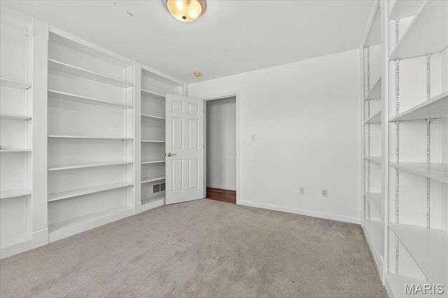 221 Schroeder Grove Drive, Wentzville, MO 63385