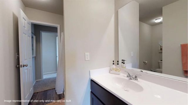 10033 SW 39th Street, Mustang, OK 73064