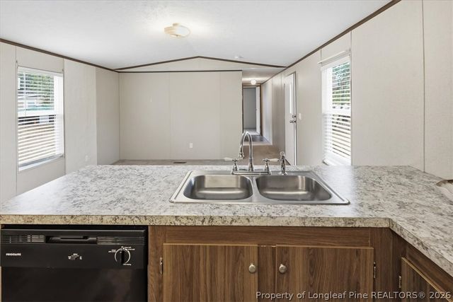 5552 Jackson Street, Hope Mills, NC 28348