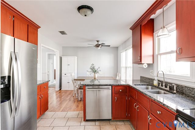 14710 Mill Spring Dr, Midlothian, VA 23112