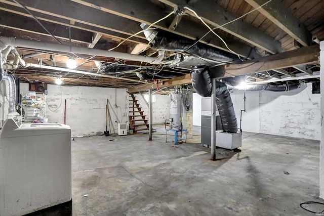 224 Reddingdale Drive, New Castle, IN 47362