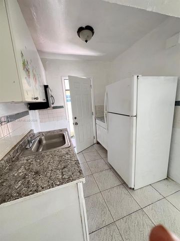 2140 NW 1st Terrace A, Miami, FL 33125