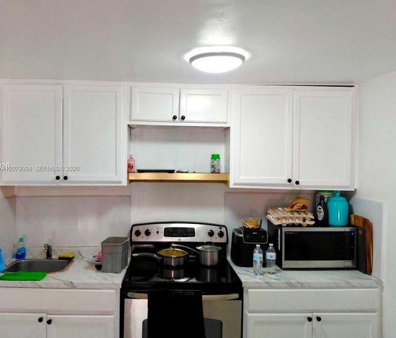 2140 NW 1st Terrace A, Miami, FL 33125