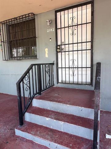 2140 NW 1st Terrace A, Miami, FL 33125