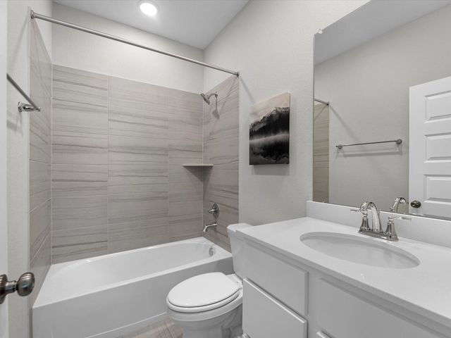 21722 Redwood Bluff Trail, Cypress, TX 77433