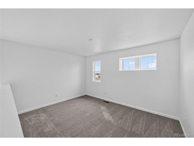 717 Bradley Cir, Elizabeth, CO 80107