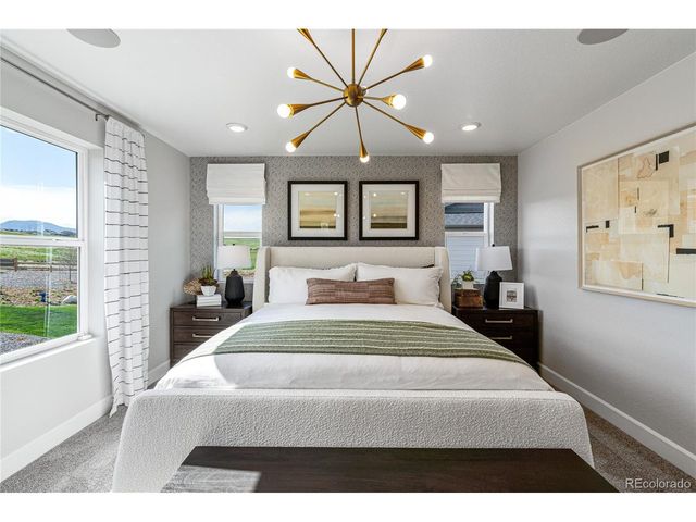 717 Bradley Cir, Elizabeth, CO 80107